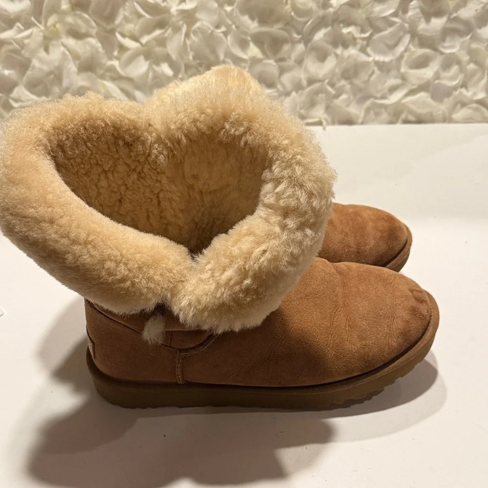 UGG Tan Shearling Winter Boots
